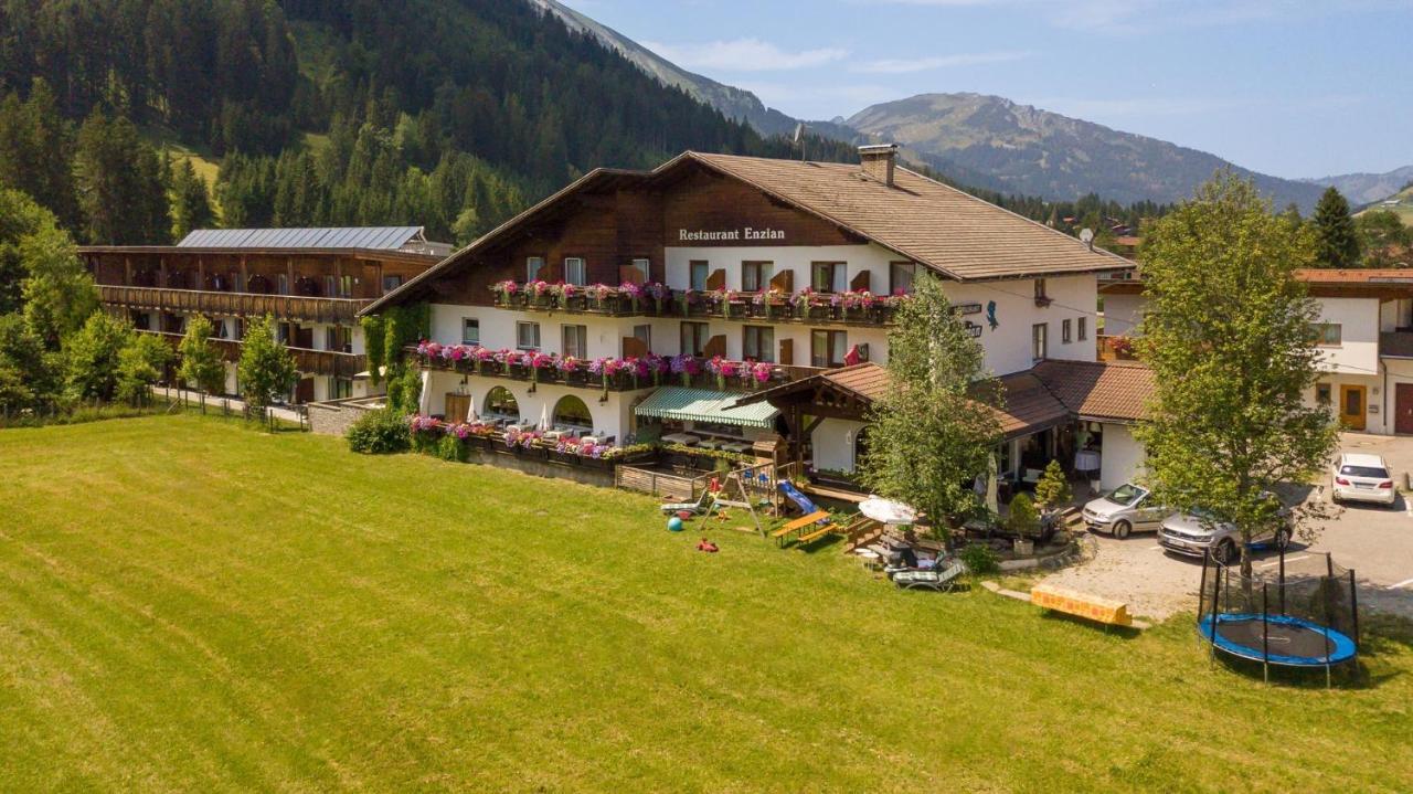 Gasthof Enzian Таннхайм Экстерьер фото